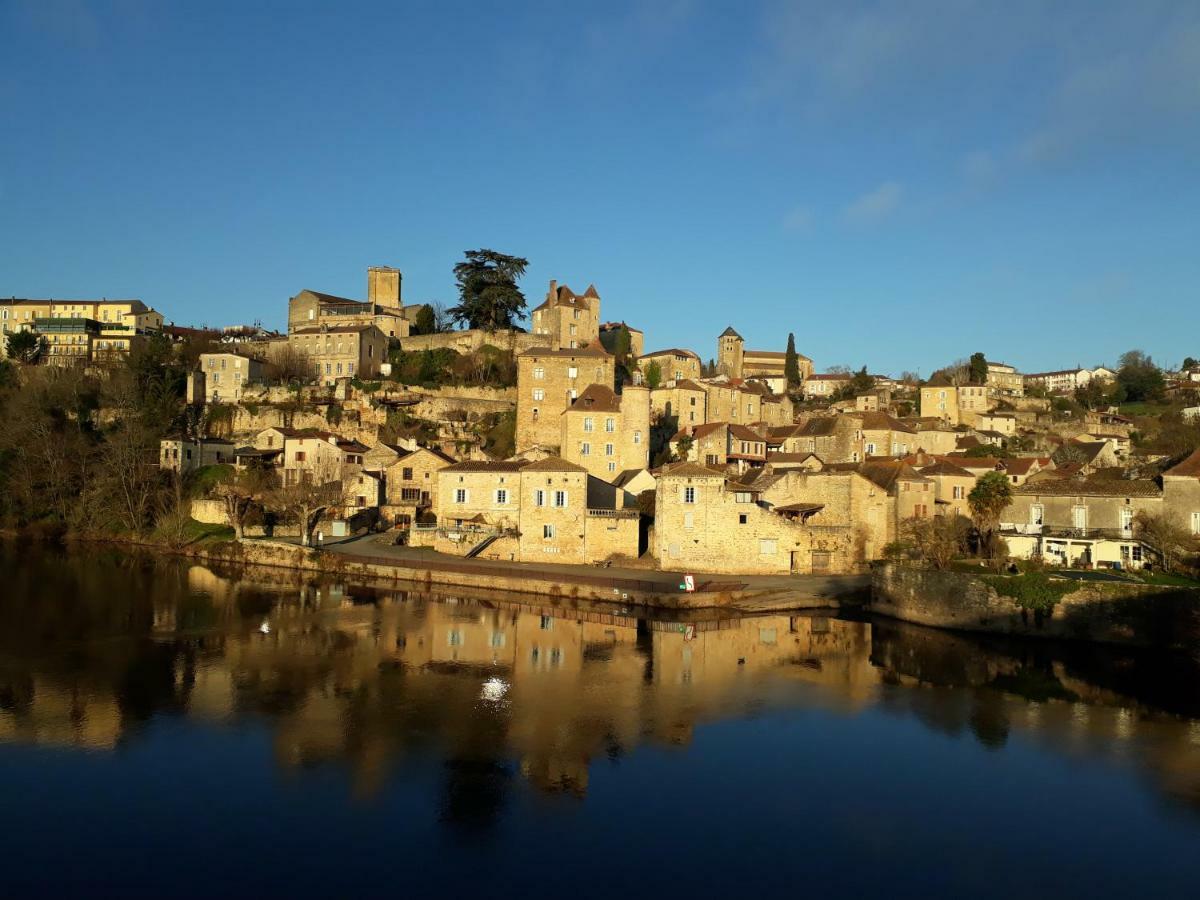 Отель La Truffiere Puy-l'Eveque Экстерьер фото