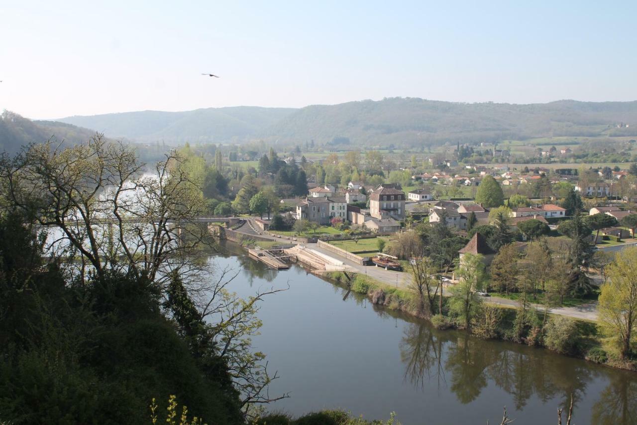 Отель La Truffiere Puy-l'Eveque Экстерьер фото